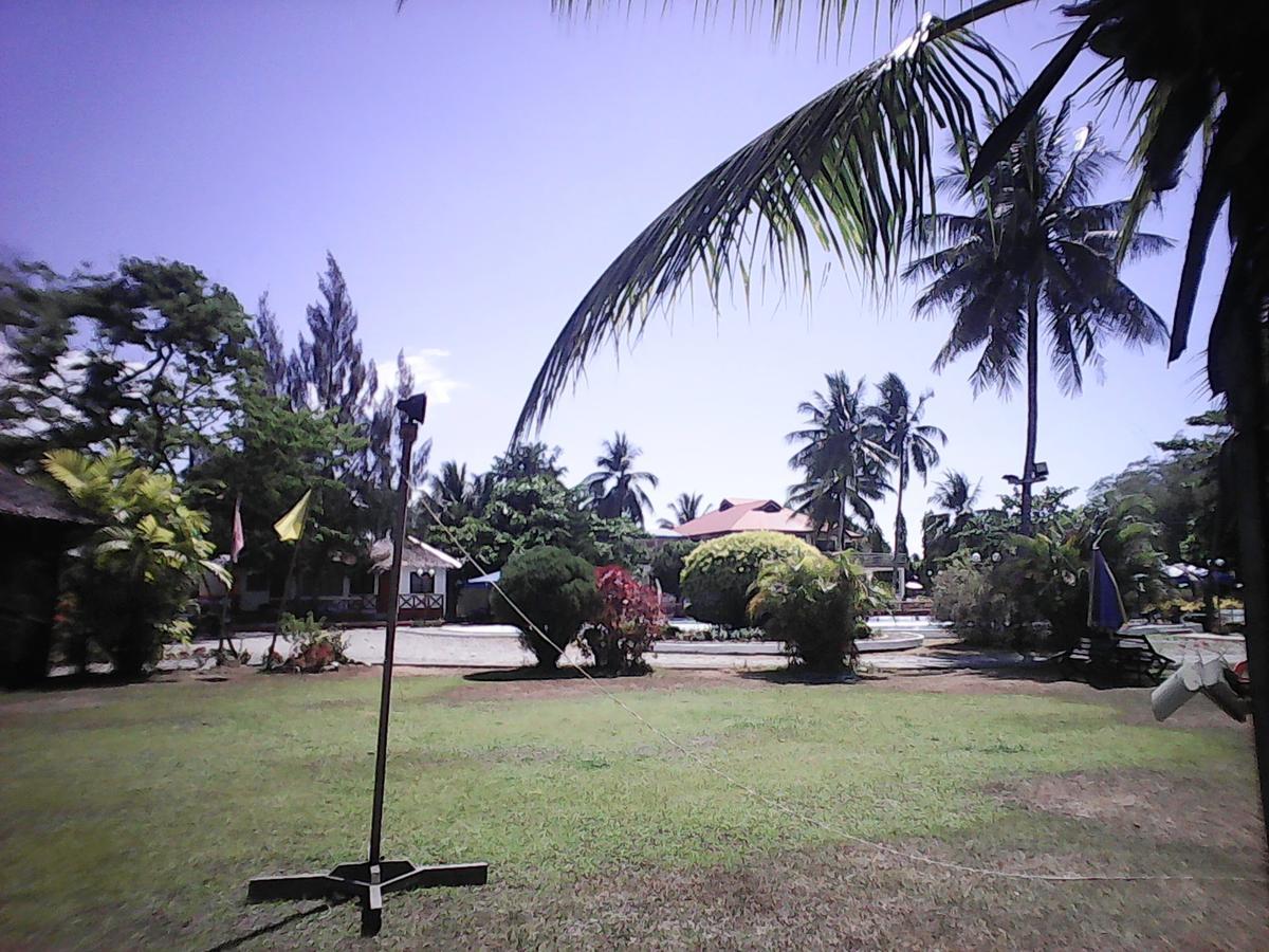 فندق Gazebo Pools And Restaurant Cabadbaran المظهر الخارجي الصورة